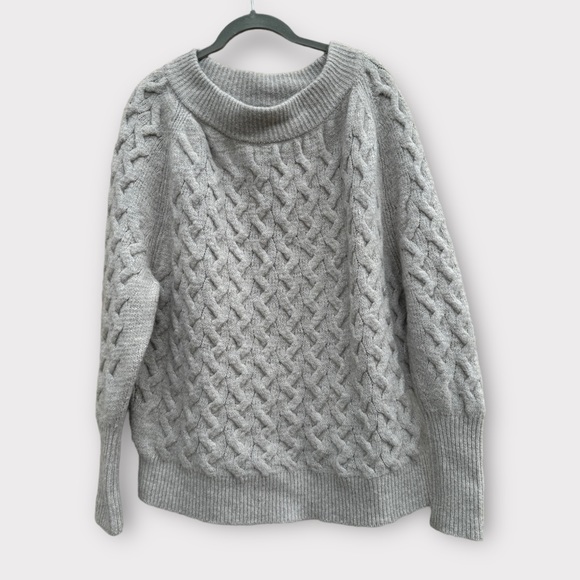 Mia Mai Italian Knit Sweater - Picture 8 of 9